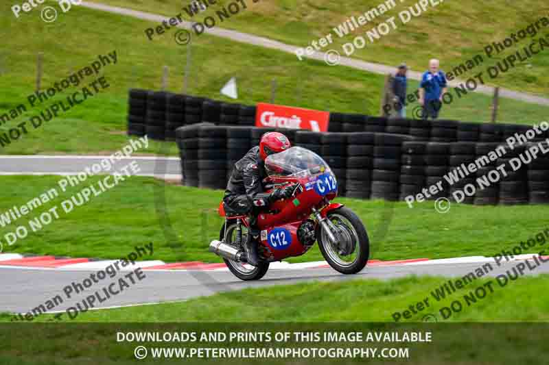 Vintage motorcycle club;eventdigitalimages;mallory park;mallory park trackday photographs;no limits trackdays;peter wileman photography;trackday digital images;trackday photos;vmcc festival 1000 bikes photographs